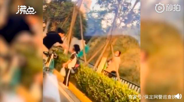 女子撞击掌掴女童-WordPress极简博客