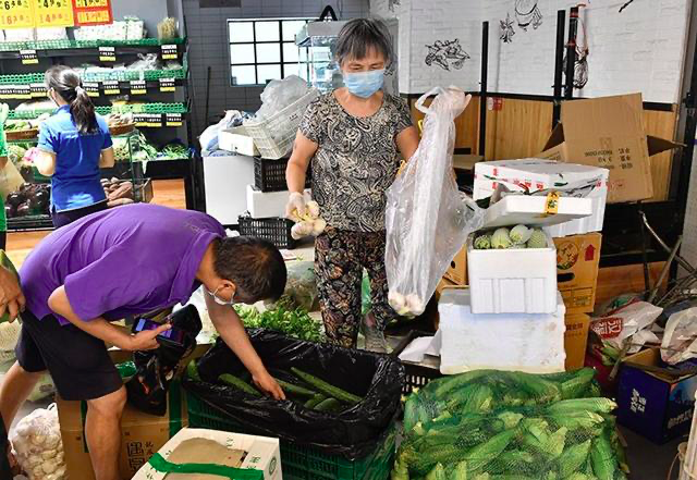 2100吨果蔬抵京-WordPress极简博客