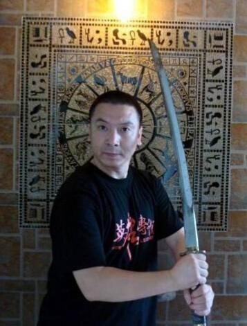 马保国还曾被一位健身爱好者KO过，那次经历更尴尬-WordPress极简博客