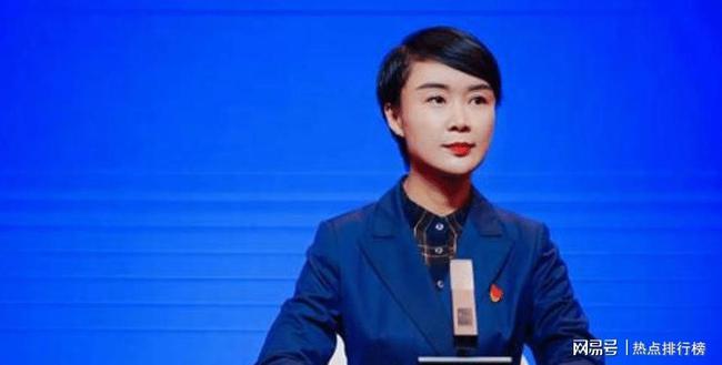%title插图%num 新疆网红女副局长策马时摔河里-WordPress极简博客