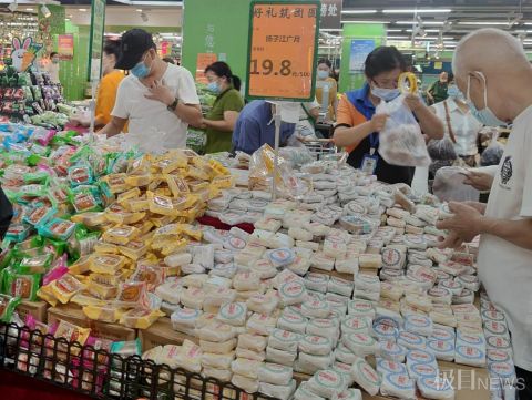 %title插图%num 没卖完的中秋月饼去哪了-WordPress极简博客