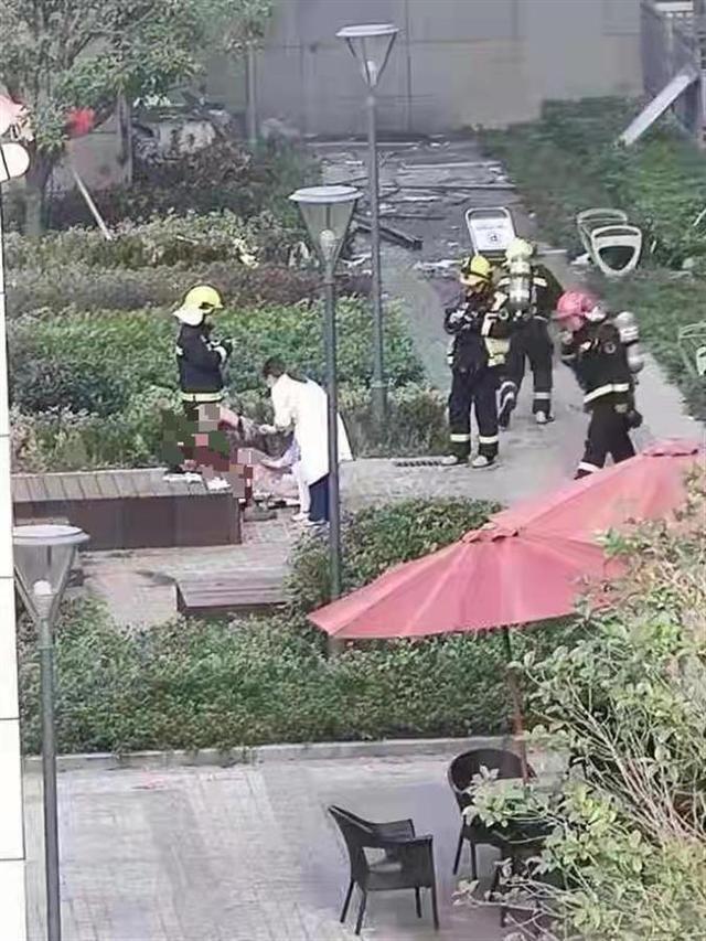 %title插图%num 南京一高校实验室爆燃致2死9伤-WordPress极简博客