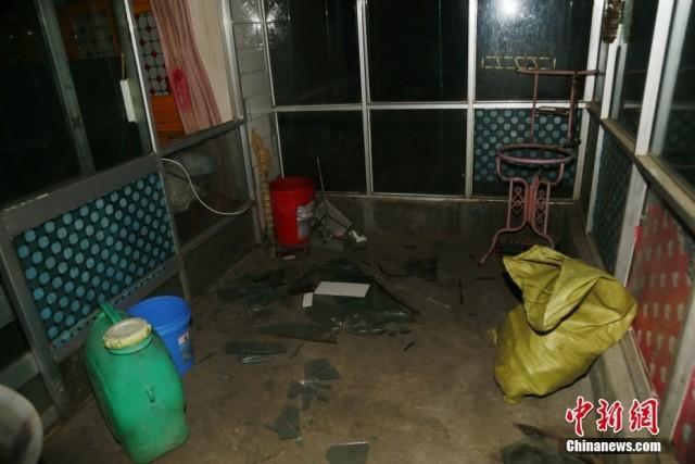 青海地震前1秒强光闪耀地平线-WordPress极简博客