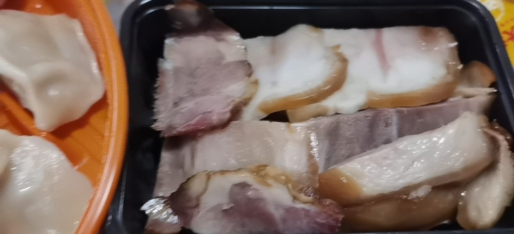 今日份QQ群聊天快乐已查收-WordPress极简博客