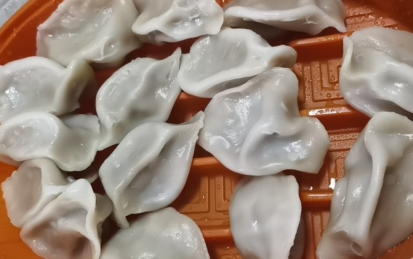 今日份QQ群聊天快乐已查收-WordPress极简博客