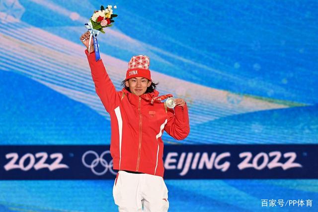 苏翊鸣比赛裁判长:给冠军分打高了-WordPress极简博客